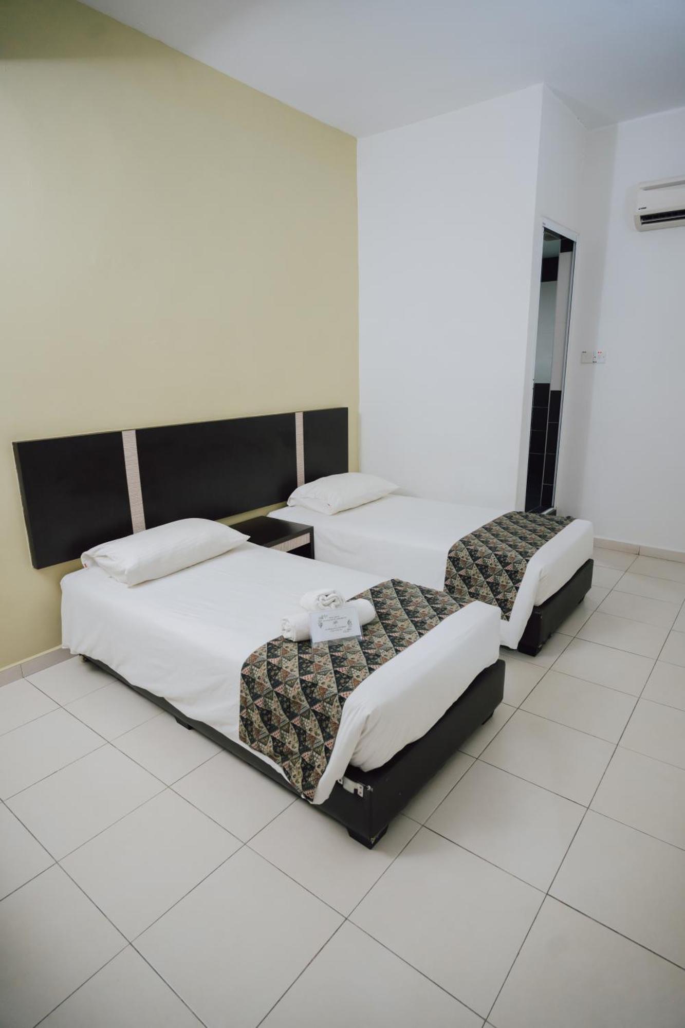 Nd Hotel Melaka Esterno foto