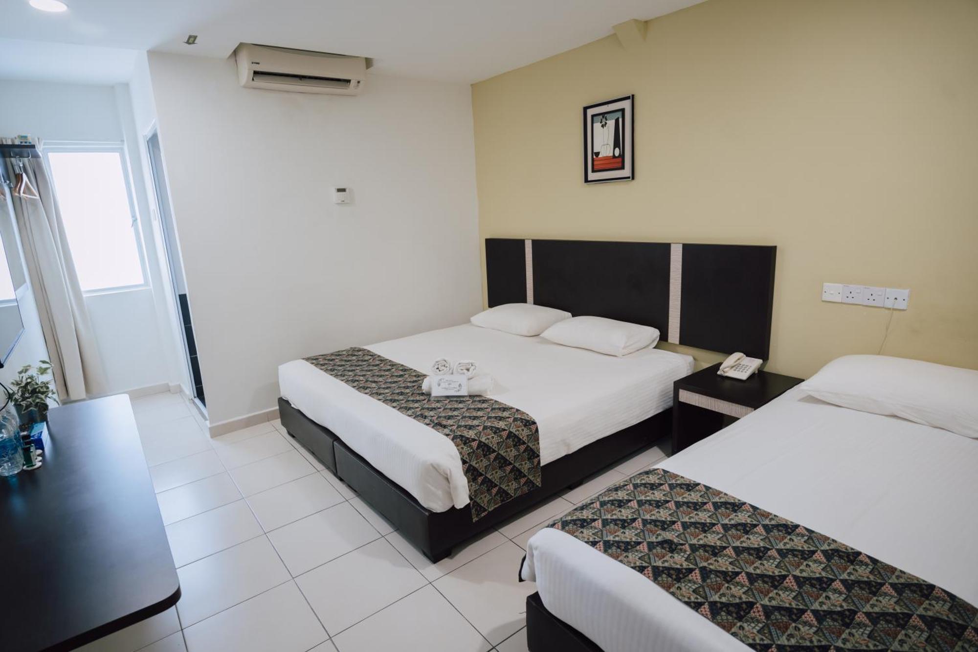Nd Hotel Melaka Esterno foto