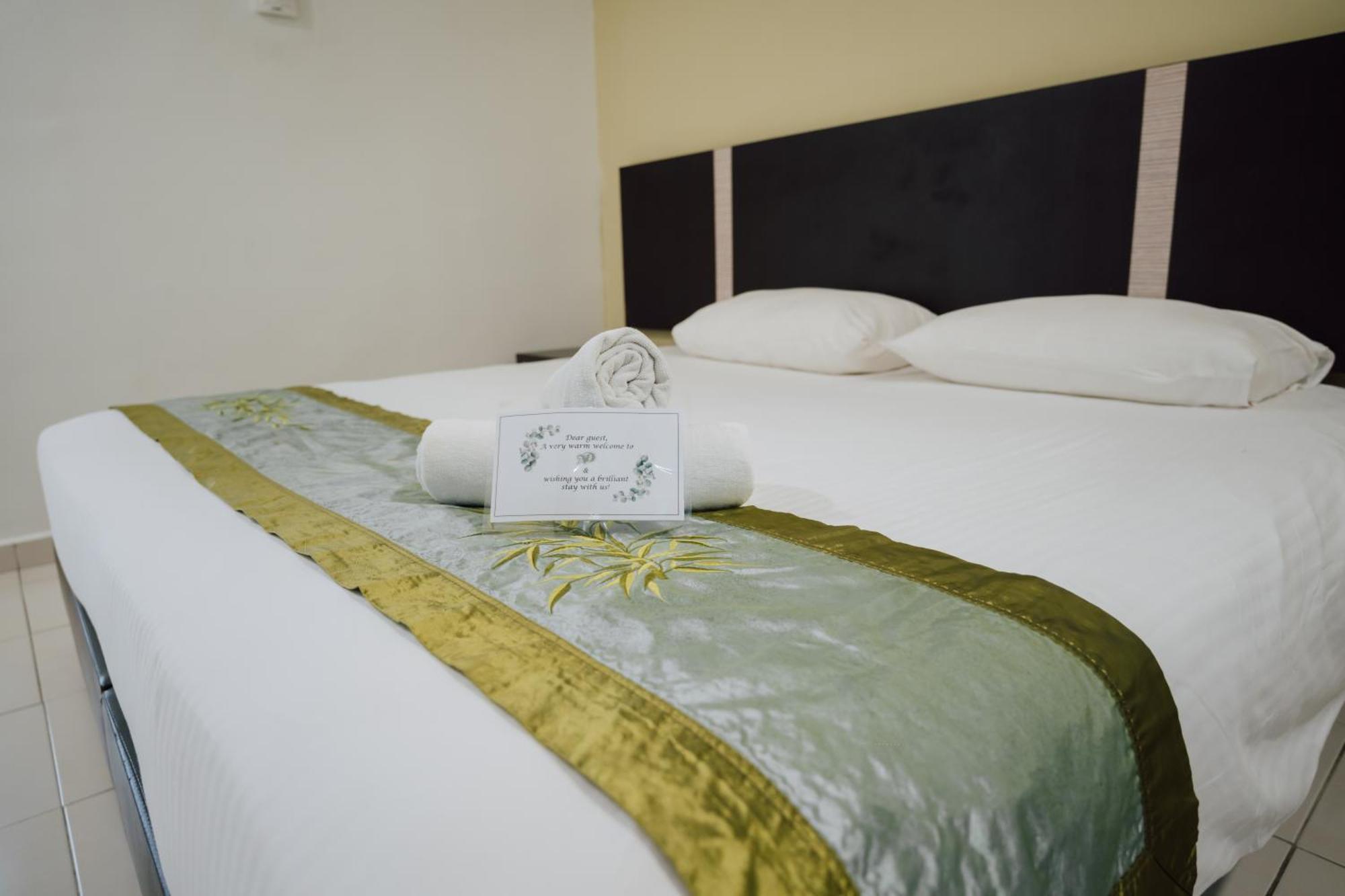 Nd Hotel Melaka Esterno foto